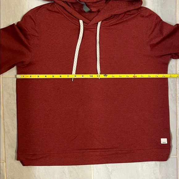Vuori Women’s Halo Burgundy Hoodie - Picture 4 of 6